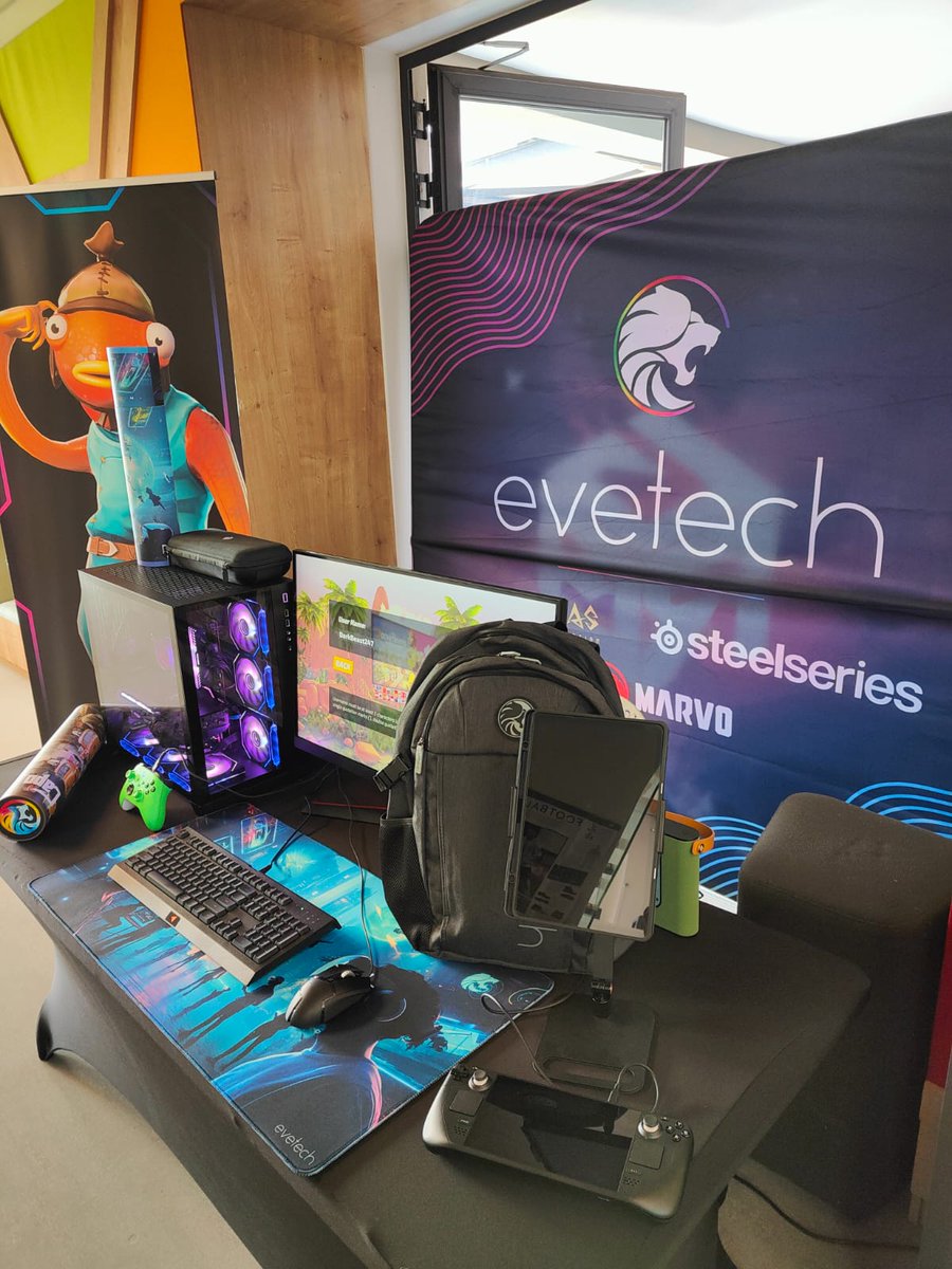 On 11 Sept we joined Steyn City School for an epic esports discussion with 30+ schools 🏫🎮

The future of #Esports in education is 🔥 – thanks to all who joined &amp; congrats to our <a href="/Evetech/">EVETECH</a> prize winners! 🎁🙌

#RGBGaming #EsportsZA #FutureOfGaming