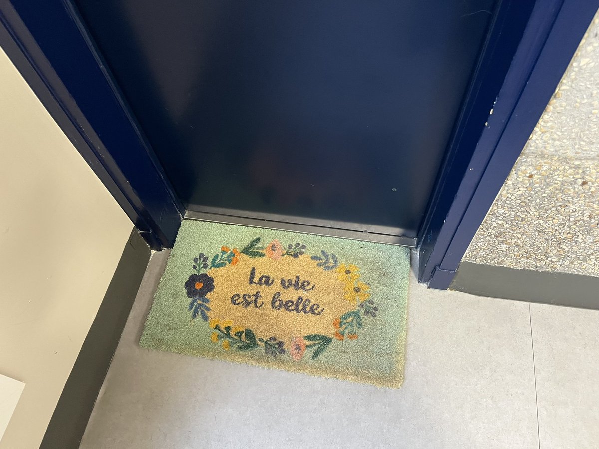 HomoSapiens 🏳️🌈🇪🇺🇫🇷🌹 (@pouceopposable) on Twitter photo Long porte à porte 👟 👞 , avec un très bon accueil pour <a href="/fredbredin/">Frédérique Bredin</a> & <a href="/MarineRosset/">Marine Rosset</a>, entre Panthéon et Jardin des Plantes ce soir !
#législative #gauche
Habitantes & habitants de #Paris5 #Paris6 et #Paris7, votez ce dimanche ! #circo7502 Long porte à porte 👟 👞 , avec un très bon accueil pour <a href="/fredbredin/">Frédérique Bredin</a> & <a href="/MarineRosset/">Marine Rosset</a>, entre Panthéon et Jardin des Plantes ce soir !
#législative #gauche
Habitantes & habitants de #Paris5 #Paris6 et #Paris7, votez ce dimanche ! #circo7502
