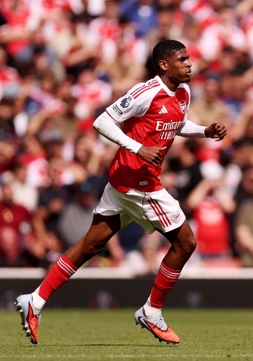Christian Mosquera for £13 million is just Robbery. He is Damn Good. #ATHARS #Arsenal #AFC