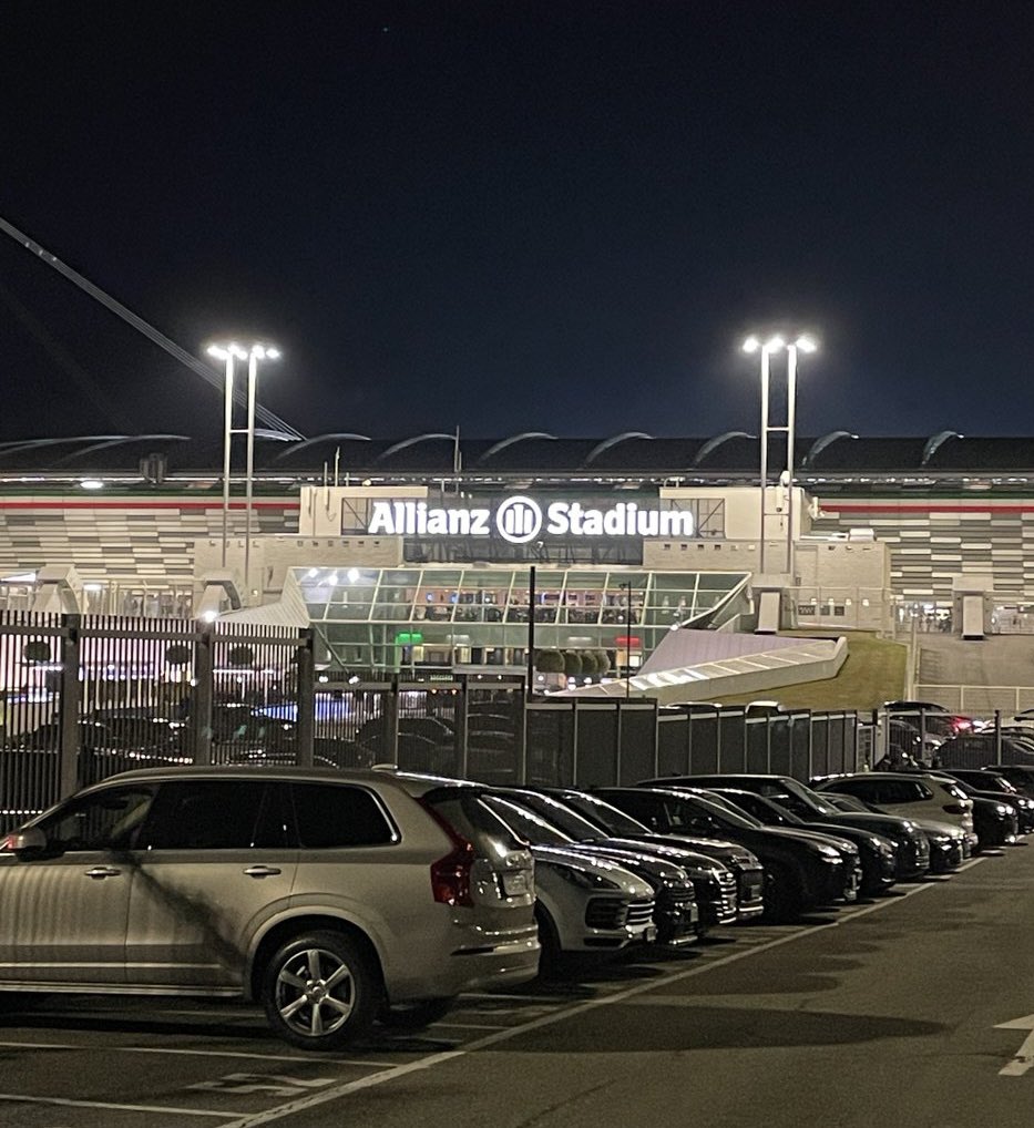 Giorgio Musso (@giokermusso) on Twitter photo 1️⃣1️⃣ #Juventus (3-4-2-1): Di Gregorio; Kalulu, Bremer, Kelly; McKennie, Koopmeiners, Thuram, Cambiaso; Openda, Yildiz; David
📲 #JuveBorussia <a href="/calciomercatoit/">calciomercato.it</a> 1️⃣1️⃣ #Juventus (3-4-2-1): Di Gregorio; Kalulu, Bremer, Kelly; McKennie, Koopmeiners, Thuram, Cambiaso; Openda, Yildiz; David
📲 #JuveBorussia <a href="/calciomercatoit/">calciomercato.it</a>