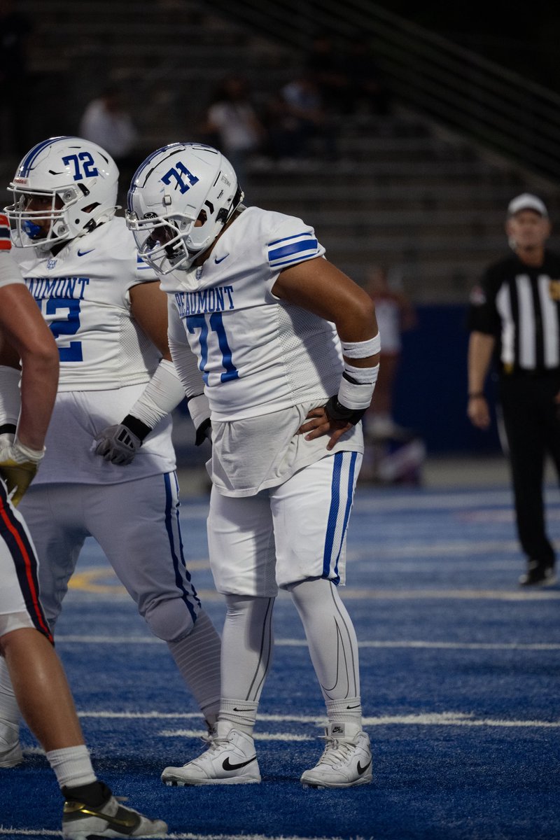 Week 3 Highlights vs Chaminade 
<a href="/CoachSteiny/">Jeff Steinberg</a> <a href="/JRRecruiting/">Javier Rodriguez</a> <a href="/ath_bhs/">Beaumont High School Athletics</a> <a href="/Recruit_BHS/">Beaumont High School Football Recruits</a> 

hudl.com/v/2ShKf3