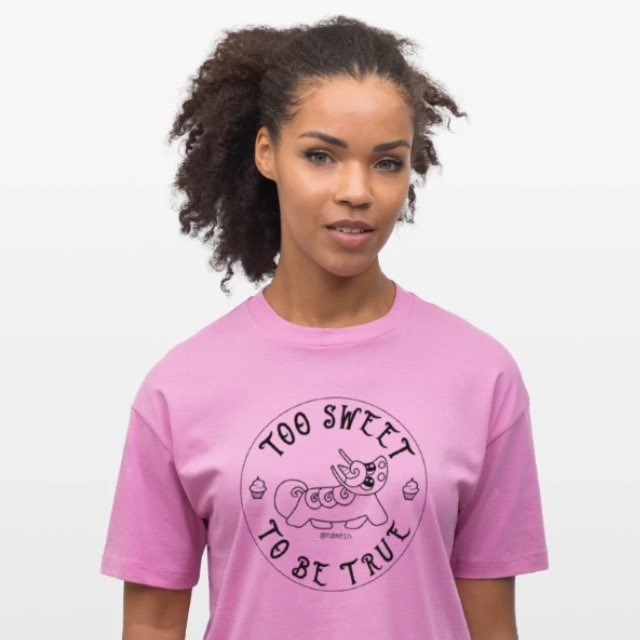 Naketh's tweet photo. Rechtzeitig zum #KoffermarktSchaffhausen habe ich neue Designs in meinen Shop gestellt, da ich keine Shirts mitnehmen kann. Was ich stattdessen dabei haben werde, zeige ich euch noch bis zum #Koffermarkt.
 https://t.co/Vr46kd78wx https://t.co/KXzlXnzMwG