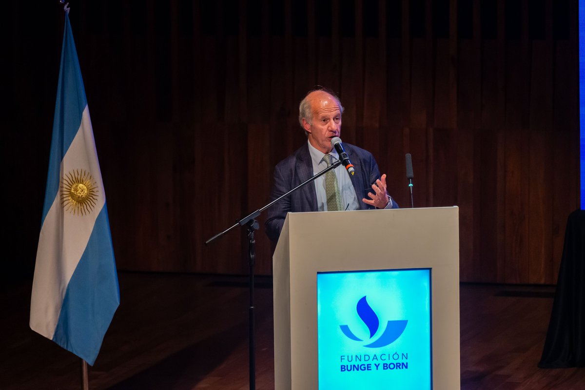 FundacionByB's tweet photo. Un año más que celebramos la excelencia científica y el inmenso aporte de quienes impulsan el avance del conocimiento en Argentina.
#PremiosFBB https://t.co/iOsOmmus5W
