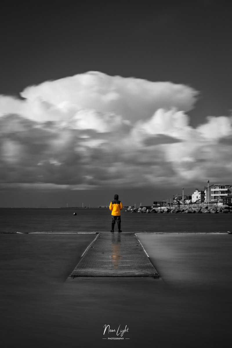 Neon Light Photography tweet media