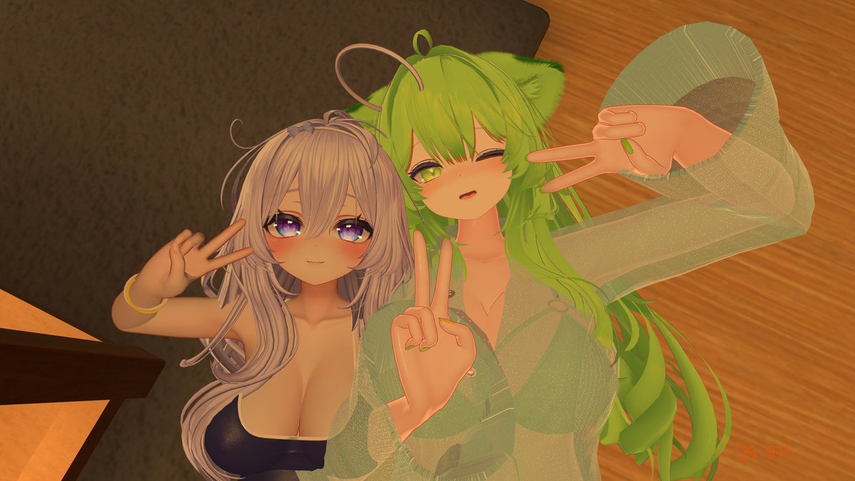 #VRChat えびちゃんとプラベデート💕 すいかを食べたり、将棋やノッカノッカで遊んだり、まったりおうちデートを楽しんじゃいました！ ありがとう～～～～～～！！