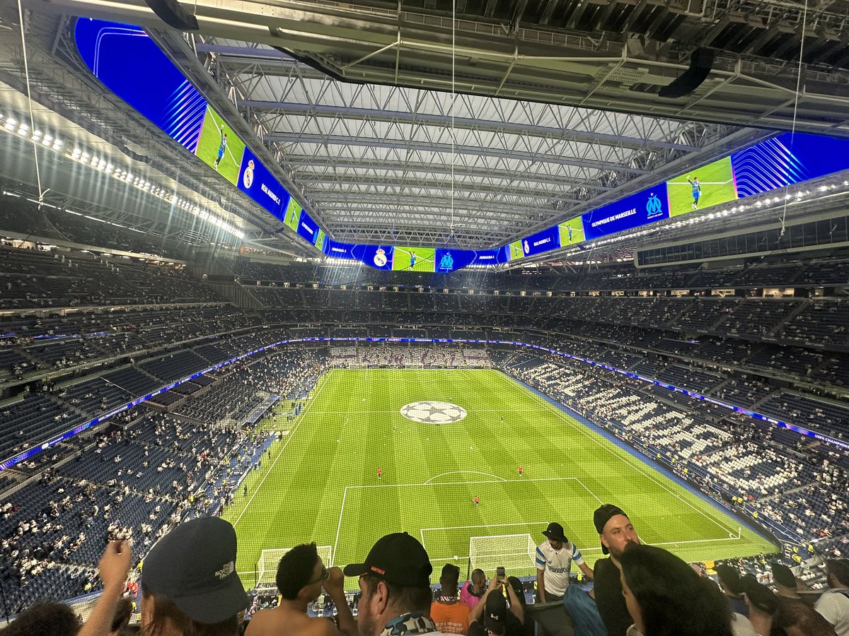 DoRaffa_'s tweet photo. #RMAOM https://t.co/E5b1UJlke4