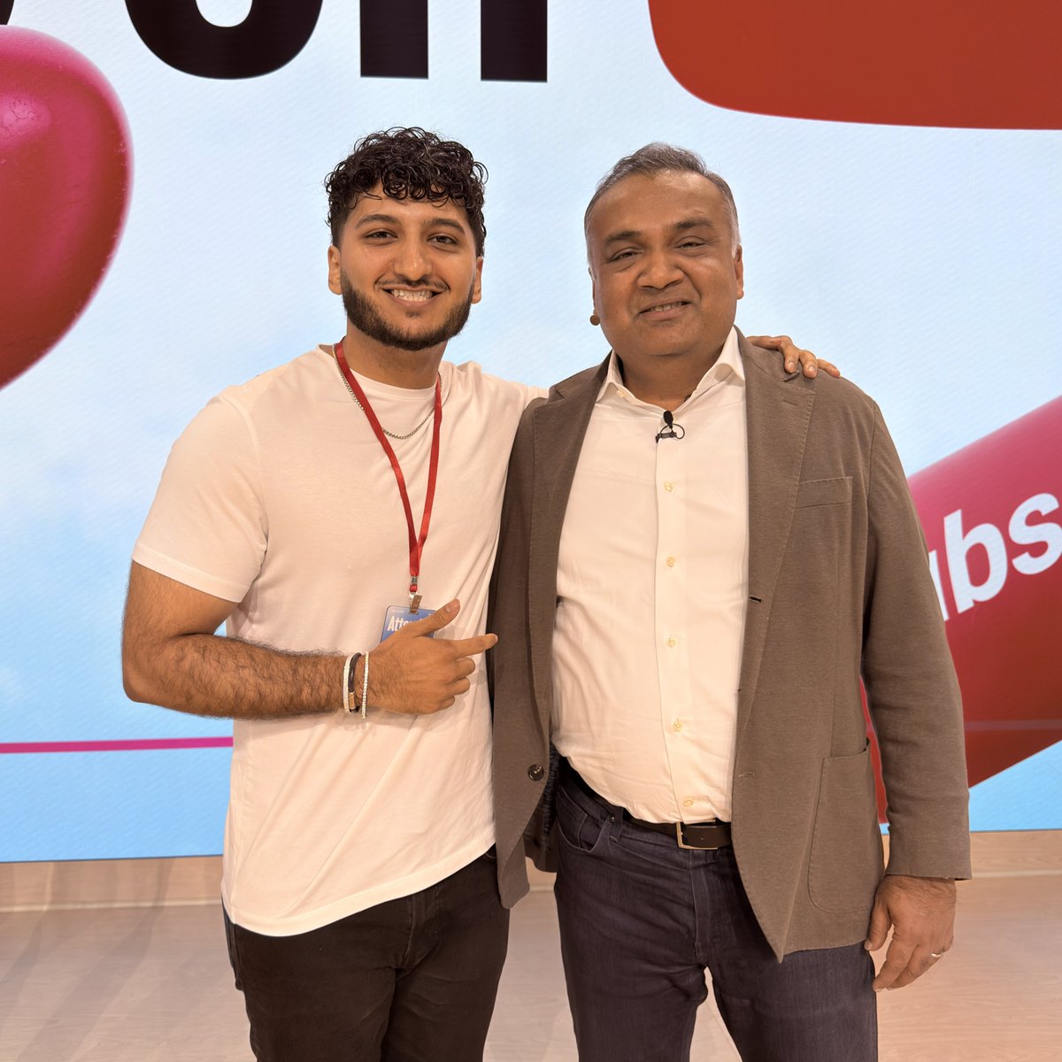 mws's tweet photo. TAPPED IN WITH THE CEO OF YOUTUBE https://t.co/f1d0wlgFIZ