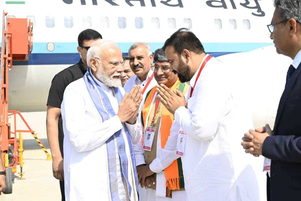 sonusihagdata's tweet photo. विश्व के सबसे लोकप्रिय नेता, नवभारत निर्माण के प्रणेता, आत्मनिर्भर भारत के संकल्पकर्ता एवं माँ भारती के सच्चे सेवक, हमारे प्रिय प्रधानमंत्री आदरणीय श्री @narendramodi जी को 75वें जन्मदिवस की हार्दिक शुभकामनाएँ। https://t.co/MH3hMUH5dX
