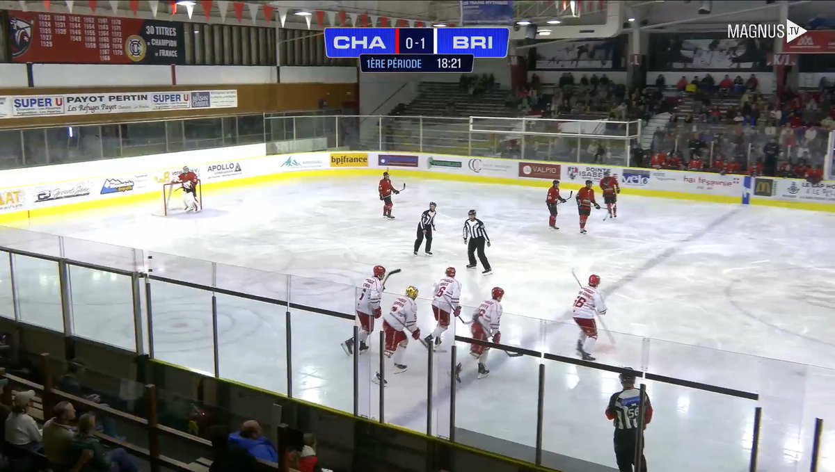 LigueMagnus's tweet photo. ⌚️Même pas le temps d'annoncer le début à Chamonix que les @DiablesRouges05 ouvrent la marque dans cette deuxième journée !! 👹
#SLMHockey #CHABRI https://t.co/8H4uqUfa12