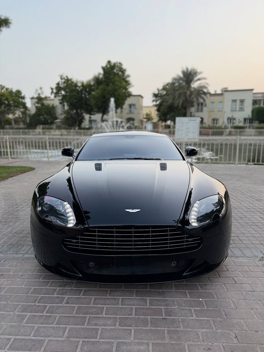 nocarcontext's tweet photo. Aston Martin Vantage S 🖤🖤 https://t.co/9x7sZSHFhu