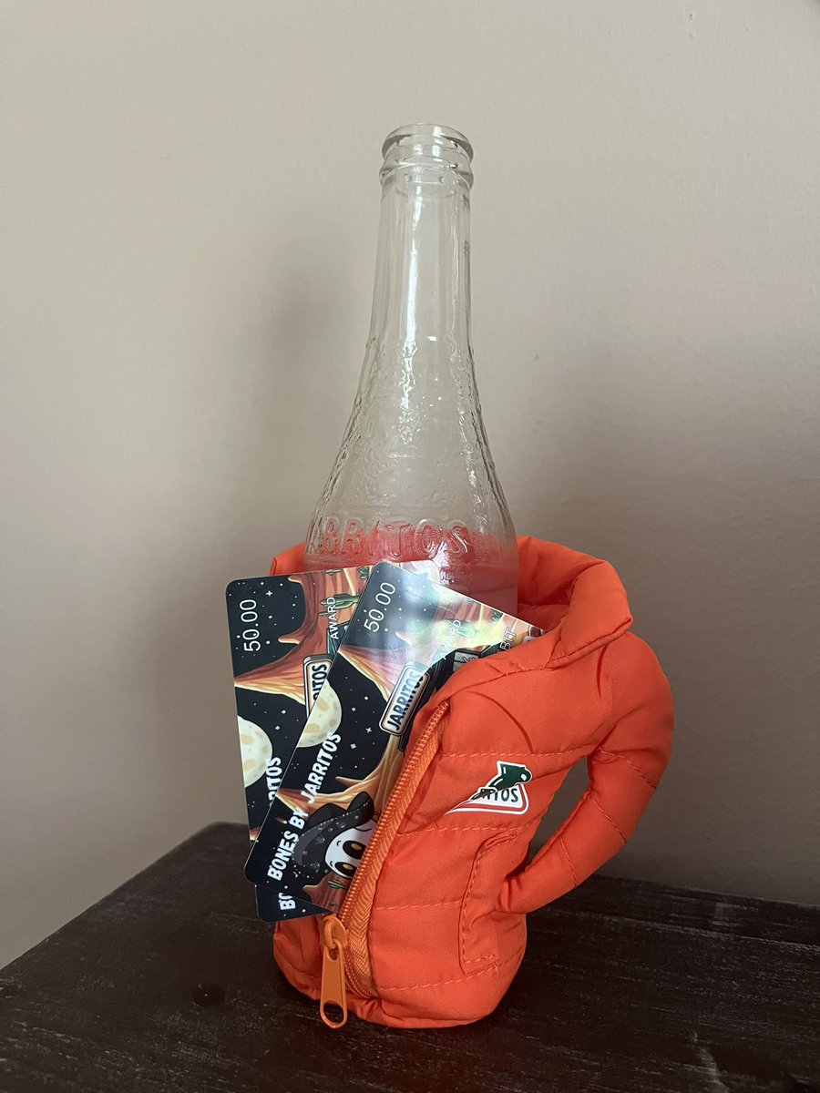 Happy Taco Tuesday, familia! 🌮

Tonight I’m getting tacos and I’m going to use one of my <a href="/Jarritos/">Jarritos</a> gift cards that I won for free in their Discord to pay for it. 

 All I had to do was participate in the fun! 🤩 

P.S. That’s a Guava Super Good soda in that puffer jacket koozie