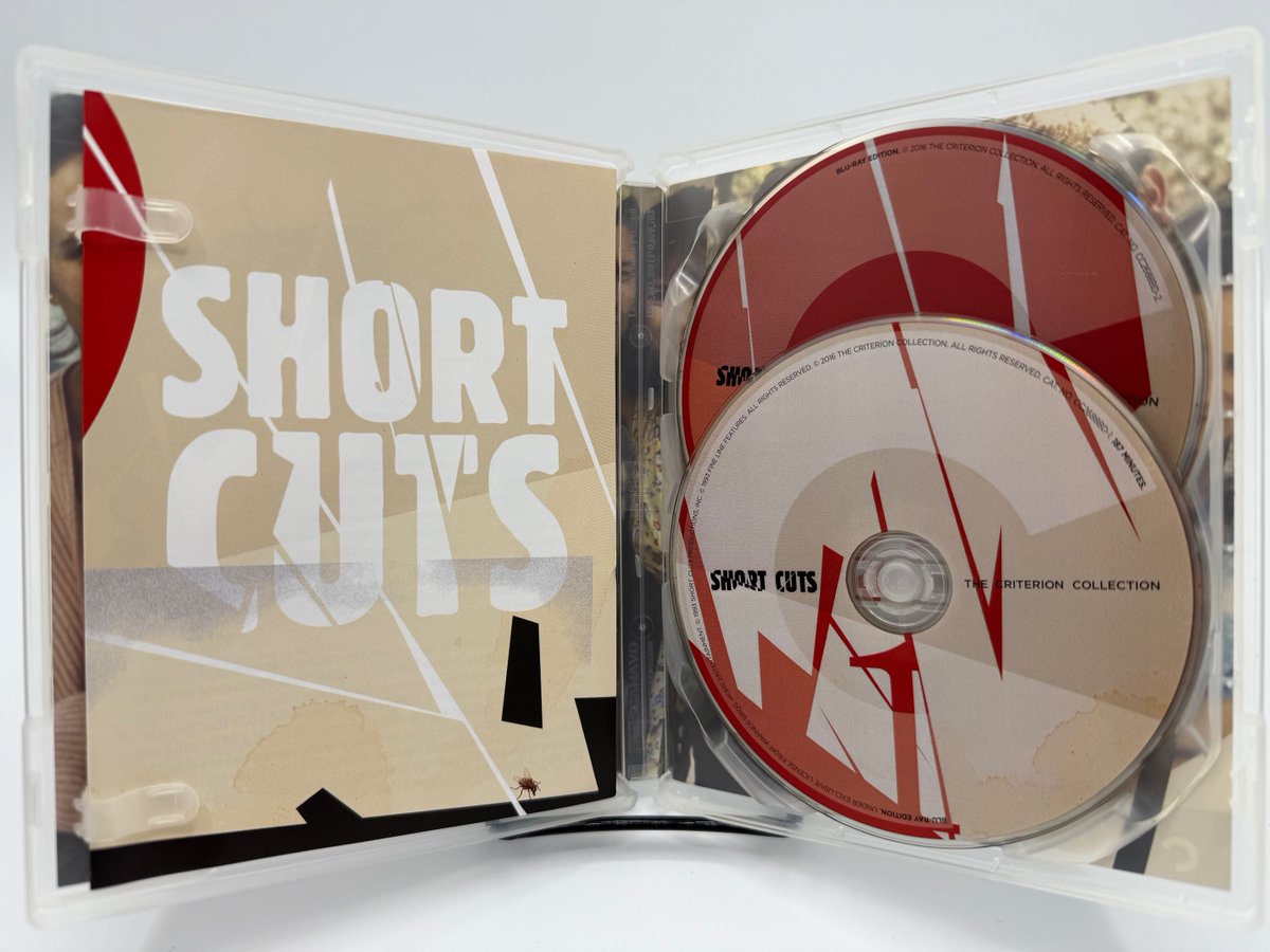 FMJDiary's tweet image. New autographed item available on @eBay!

Robert Altman’s SHORT CUTS - Criterion Collection Blu-ray Signed By @MatthewModine! Two discs + collectable booklet + BONUS items! Only 5 available! First come, first served.

SHORT CUTS isn&apos;t available to watch digitally on ANY streaming…
