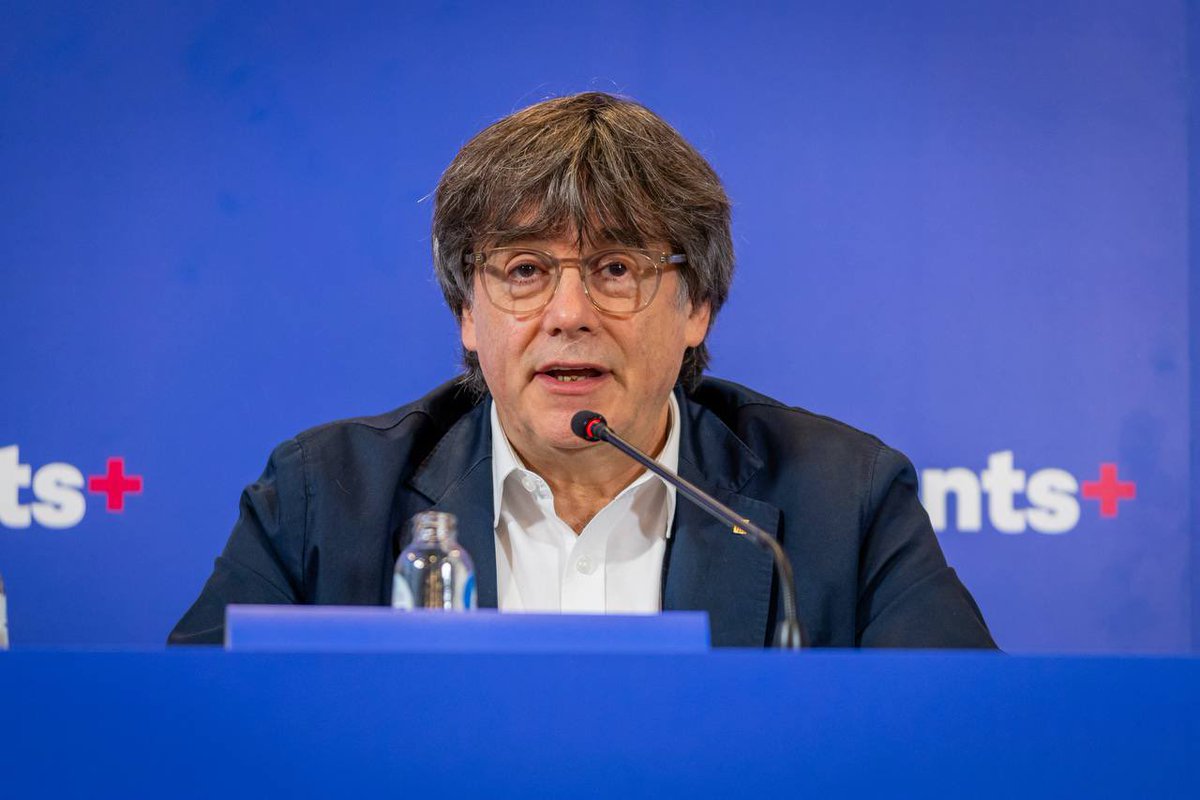 Acabem les jornades del grup parlamentari de <a href="/JuntsXCat/">Junts per Catalunya🎗</a> a Waterloo.

Una realitat que no podem normalitzar mentre hi hagi exiliats, i que ens referma en el compromís de posar la ciutadania al centre i plantar cara a un govern Illa que només agreuja els problemes del país.