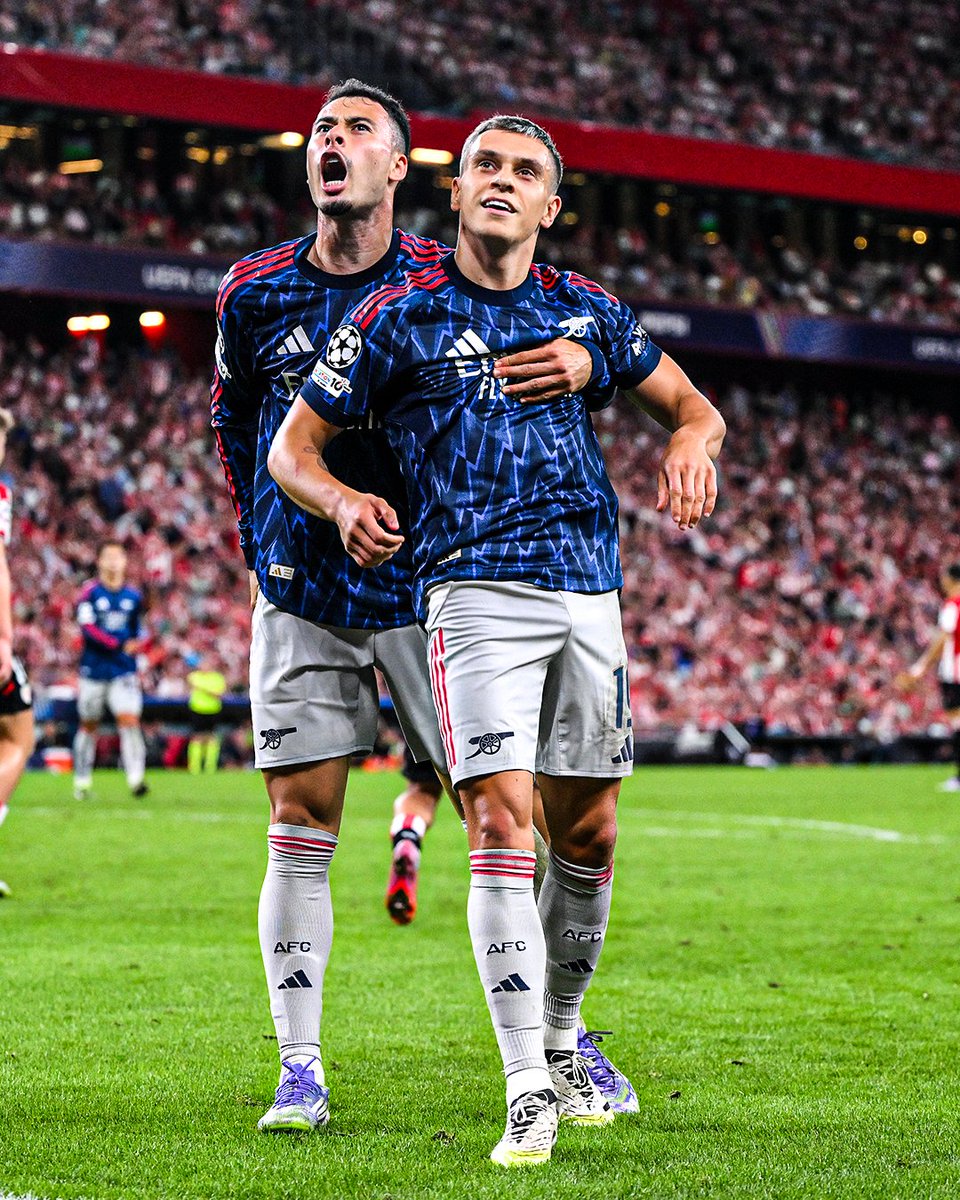 KimaniNgere's tweet photo. Thank you Martinelli and Trossard for turning up tonight.
Up the #Arsenal 💪🏾
#ATHARS https://t.co/93tEyseke7