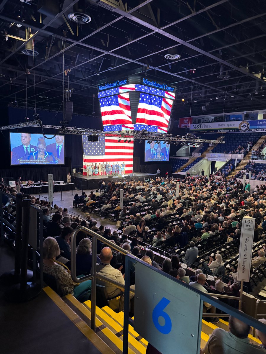 SokaSands's tweet photo. We loved our first ever visit to the @massdems state convention! Folks are energized to use modern tools and tactics to win on behalf of blue and progressive causes.

Missed the convention but still want to learn about Campaign Forge and our other services? Send us a DM today🐕 https://t.co/yGDipMyPKE