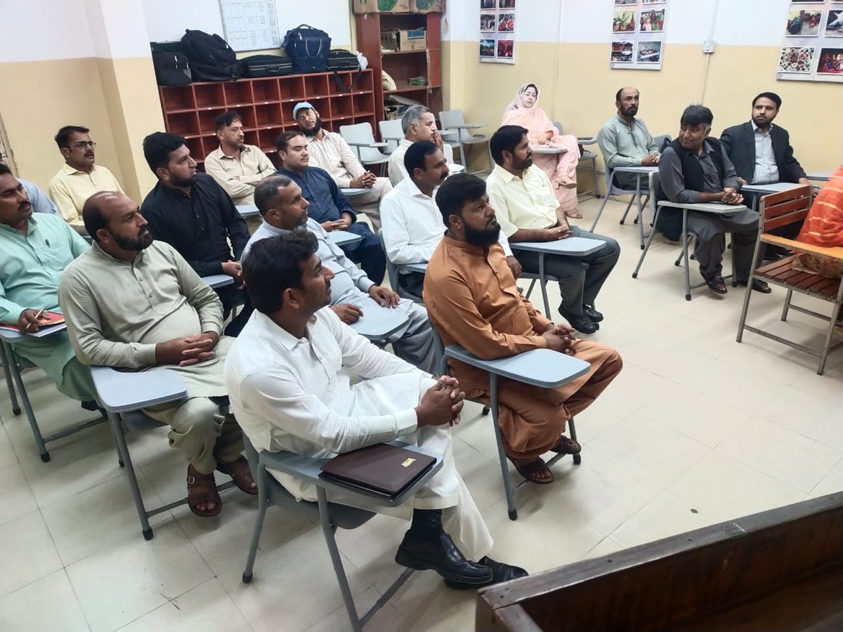 PVTC_Official's tweet image. پی وی ٹی سی کے جاپانی و کوریائی زبان کے ٹرینرز کی تربیت (ToT) کا آغاز ✅
25 شرکاء کی شمولیت، ریجنل منیجر نارتھ اور ایریا منیجر راولپنڈی کی حوصلہ افزا موجودگی 🌟
خصوصی تعاون پر او ای سی (OEC) کا شکریہ۔
#PVTC #OEC #LanguageTraining #TVET