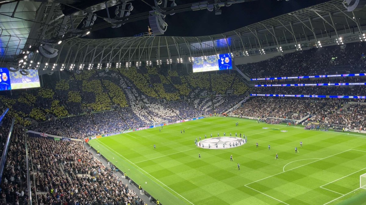 TIFO 🤩 <a href="/thfcflags/">THFCFlags</a> 👏
