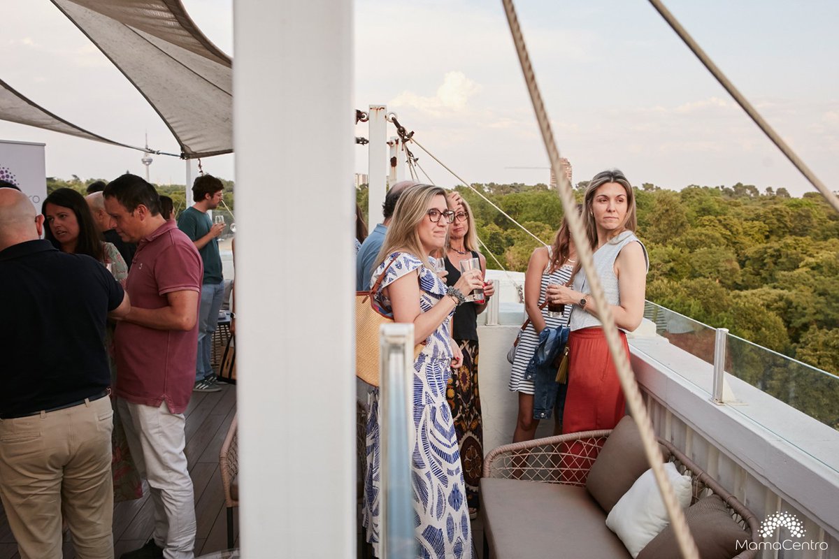 MamaCentro tweet media