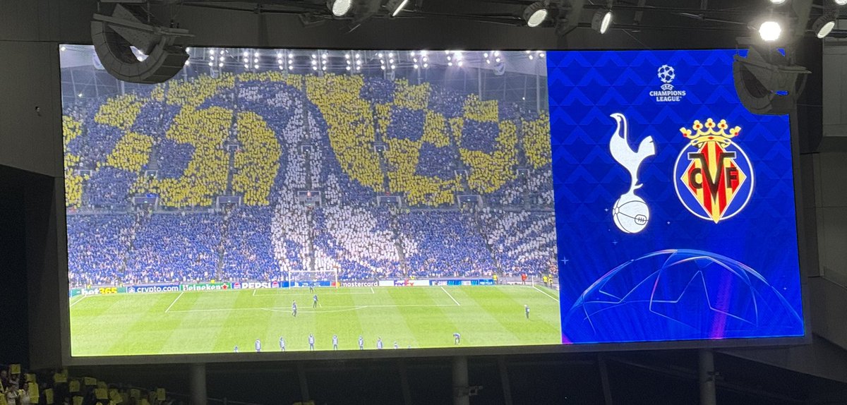 What a TIFO! #coys #ChampionsLeague #THFC