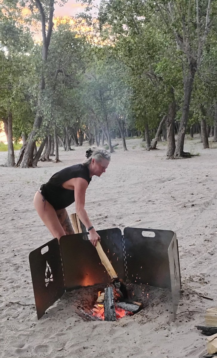 rmjeepchicks's tweet photo. Stokin' it #lakestyle #camplife https://t.co/9qizi8cN46
