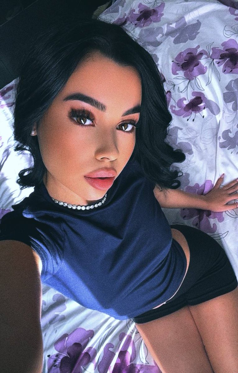 Maya 🎈 (@fighterfire22) on Twitter photo 