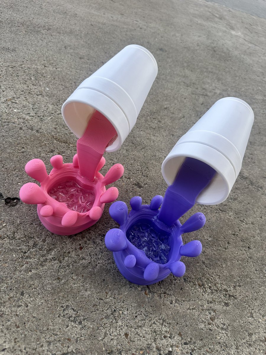 auguztx's tweet image. New Ashtray Unlocked 🔓🫗🫟