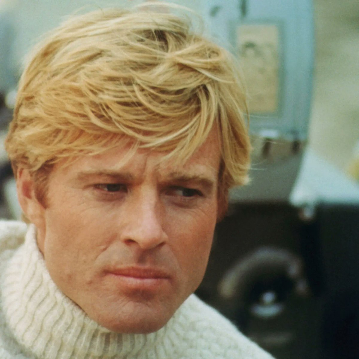 #RobertRedford1973🌹sa beauté silencieuse, sa présence noble et son regard vaste. Ce soir, une étoile s’est levée plus haut. Elle brillera pour l'étérnité 🌟