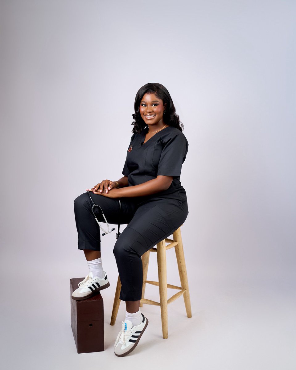 Eniola Omobonilara💕 tweet media