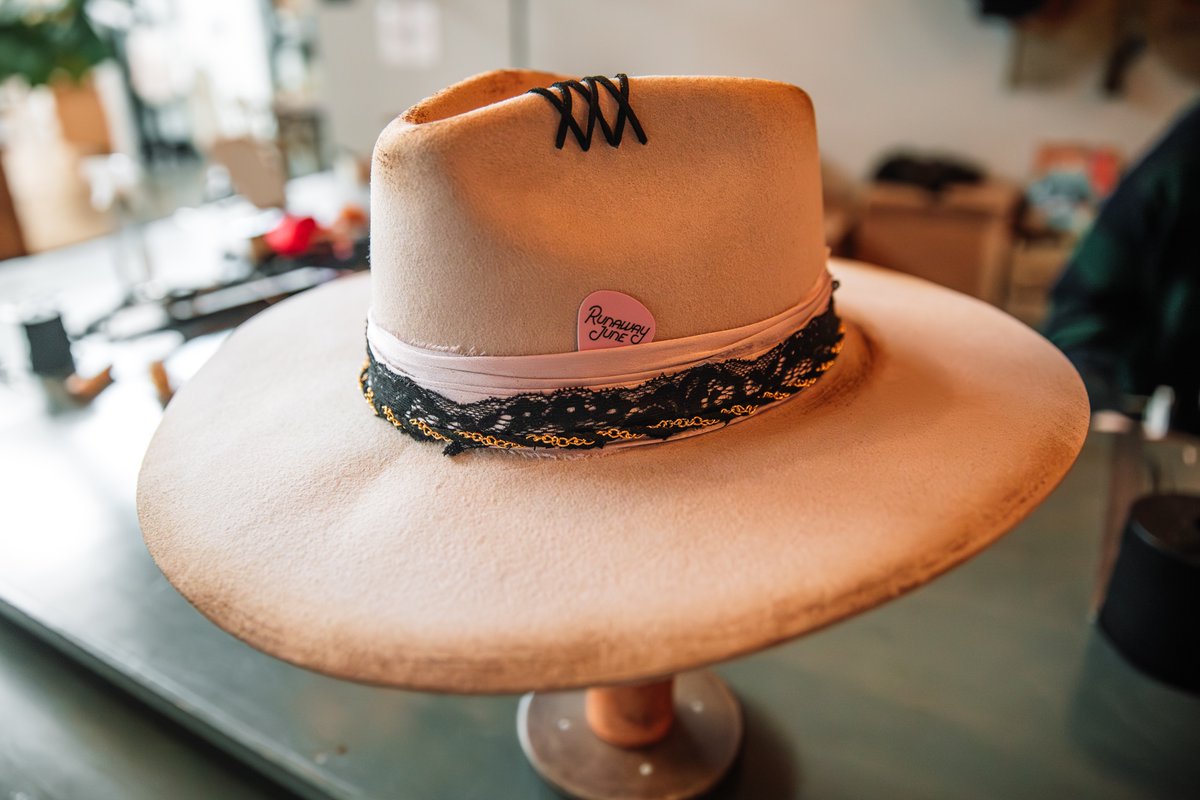 runawayjune's tweet image. We made the CUTEST custom Runaway June hat at American Paint to give away to one of our amazing fans! Pre-save our new album coming out 9/19 to win: sl.cmdshft.com/newkindofemoti…💗🌼