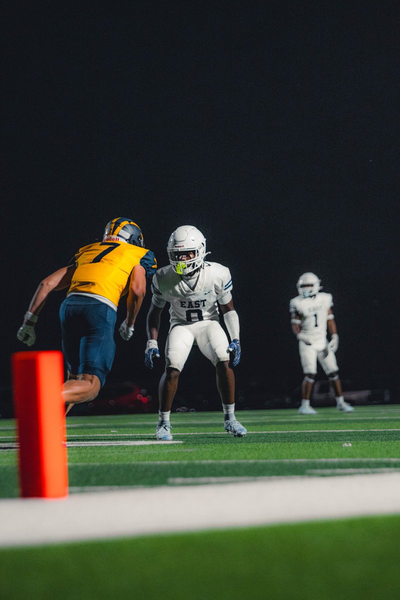 Cam_TWE23's tweet photo. Line me up in front of ya best guy…and I’ll show you I’m better 🏝️🔐🎯
#CB1 #Lockdown #BrightBoy https://t.co/9niBBR6V6K