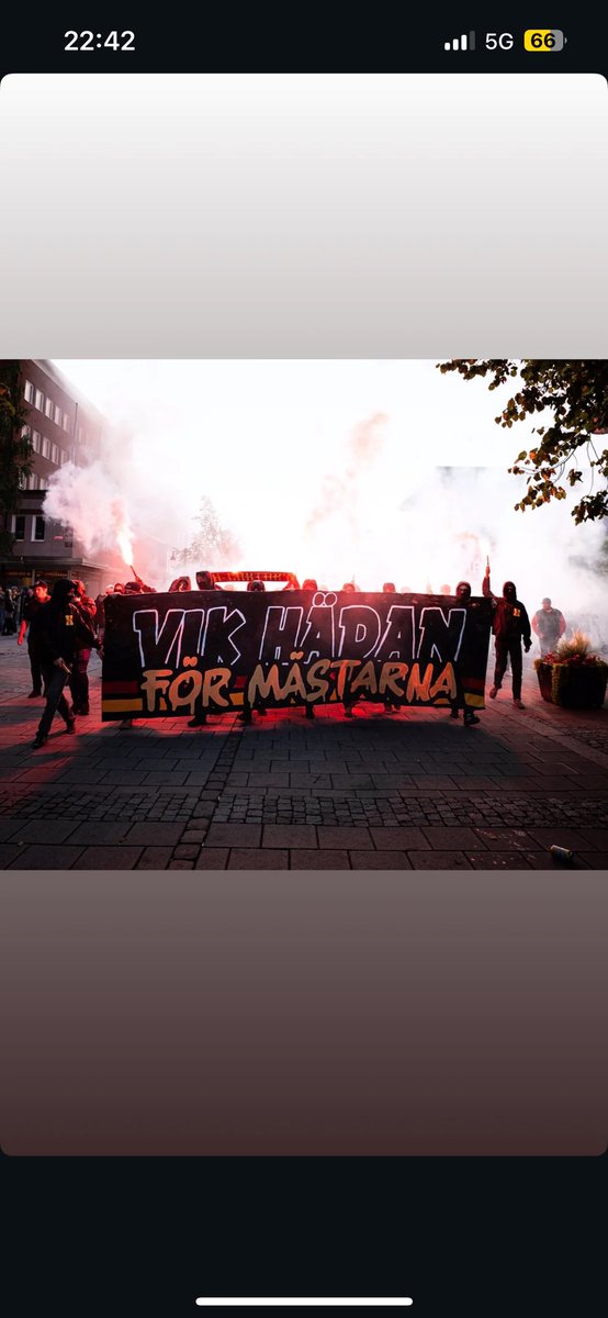 Vilket liv i flödet där ett tag. Andas! 

Tog ni inte in någonting i lördags? Det är Mästarna. Vik hädan!