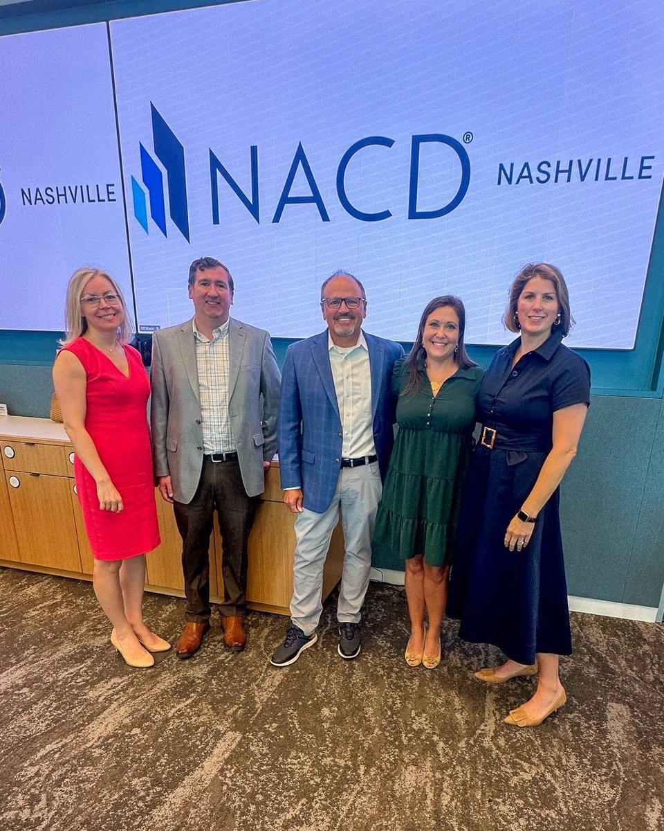 Bass, Berry & Sims (@bassberrysims) on Twitter photo Bass, Berry & Sims is a proud supporter of the <a href="/NACD/">National Association of Corporate Directors</a> Nashville Chapter. This morning, we hosted a meeting in our offices titled, “From Tradition to Transformation: The Role of Outside Directors in Private/Family Firms.” Bass, Berry & Sims is a proud supporter of the <a href="/NACD/">National Association of Corporate Directors</a> Nashville Chapter. This morning, we hosted a meeting in our offices titled, “From Tradition to Transformation: The Role of Outside Directors in Private/Family Firms.”