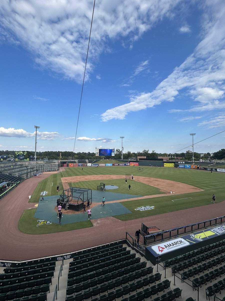 Tuesday Game 2 of the Carolina League Championship Series between the @LynHillcats (1-0) and the <a href="/ColaFireflies/">Columbia Fireflies</a> (0-1). 

The walk-off hero from Game 1 Aaron Walton on the Pregame Show. 

Pregame Show starts at 6:45 p.m.

First Pitch at 7:05 p.m.

📻: milb.com/lynchburg/fans…