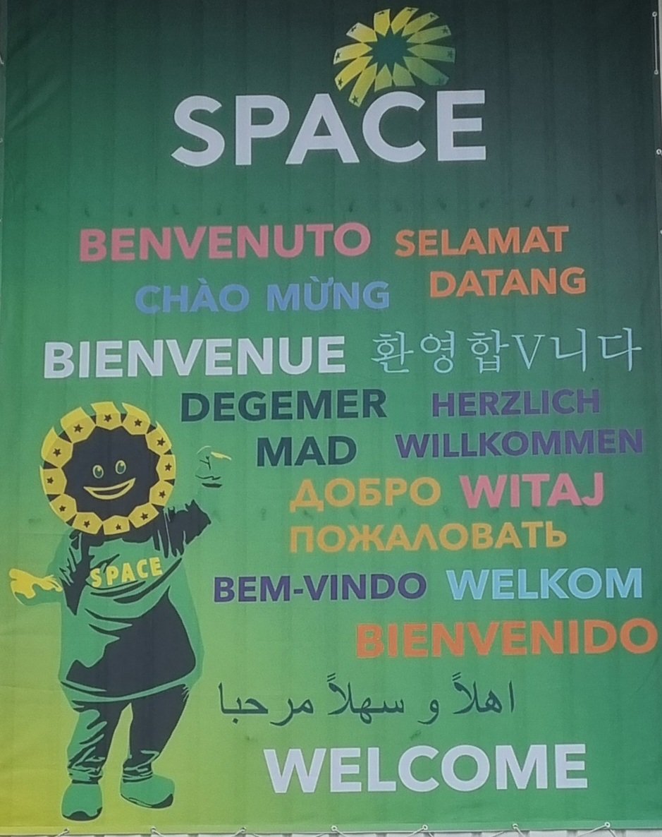 Super impressionné après ma visite au #SPACE  aujourd’hui ! Entre innovation agricole, présentations animales, Tech’Agri Challenge et échanges précieux autour de l’élevage &amp; de l’aquaculture.Merci aux exposants, organisateurs
#Elevage #Agroalimentaire #Innovation #Agriculture