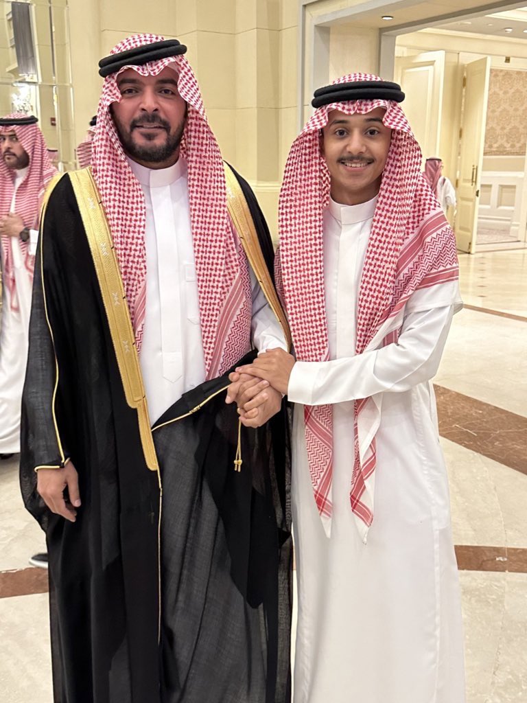4463_h's tweet photo. الغالي جداً ابو محمد 💙💙🙏🏻. 

@yasseraltwaijri https://t.co/Tx2YuV60C5