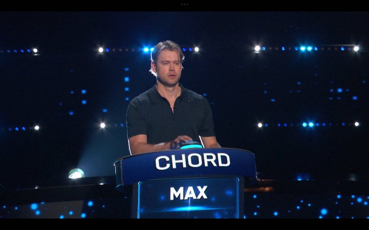 PCOBmidias's tweet photo. 📷|Screenshot do Chord Overstreet na estreia do programa "Celebrity Weakest Link" episódio "Glee Homecoming" que foi ao ar ontem dia 15 de setembro na fox. 3 https://t.co/XtDl4RZkp4