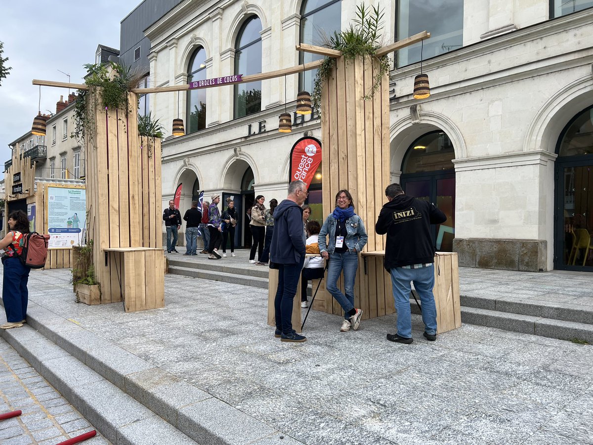 [#CULTURE]  📣 Inauguration du Chainon Manquant, jusqu'au 21 septembre, le festival offrira une programmation pluridisciplinaire valorisant la création contemporaine. Voir le programme : lamayenne.fr/page/festival-…  
 Le département soutient les festivals en Mayenne.
