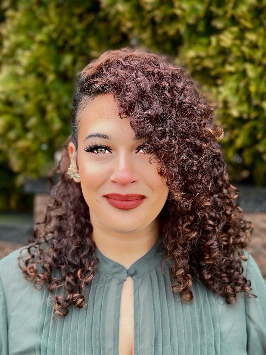 We're excited to welcome Phylisha Villanueva to the Katonah Village Library on Sunday, September 21 at 4 p.m. Please join us and hear Westchester County's Poet Laureate read her work that explores identity, resilience and motherhood.