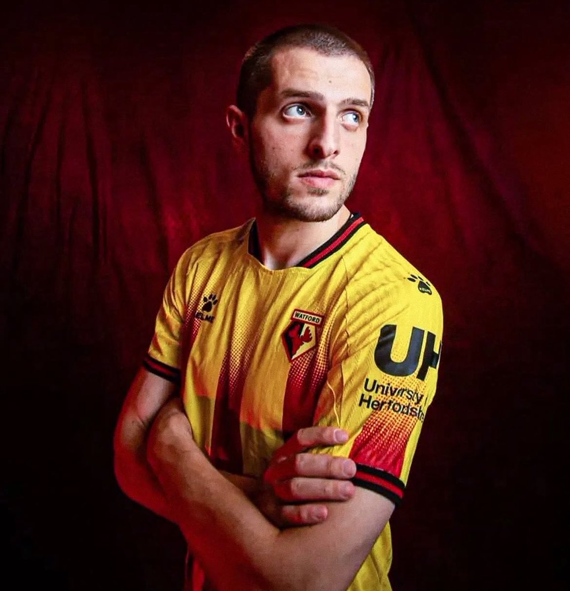 🇬🇪🏴󠁧󠁢󠁥󠁮󠁧󠁿 RETOUR DE BLESSURE 🥳

Giorgi Chakvetadze qu’on avait pas vu avec la sélection en ce mois de septembre, reviendra la semaine prochaine avec le groupe de Watford ! 😍

Il sera aussi disponible pour l’équipe nationale pour le mois d’octobre !! 😁