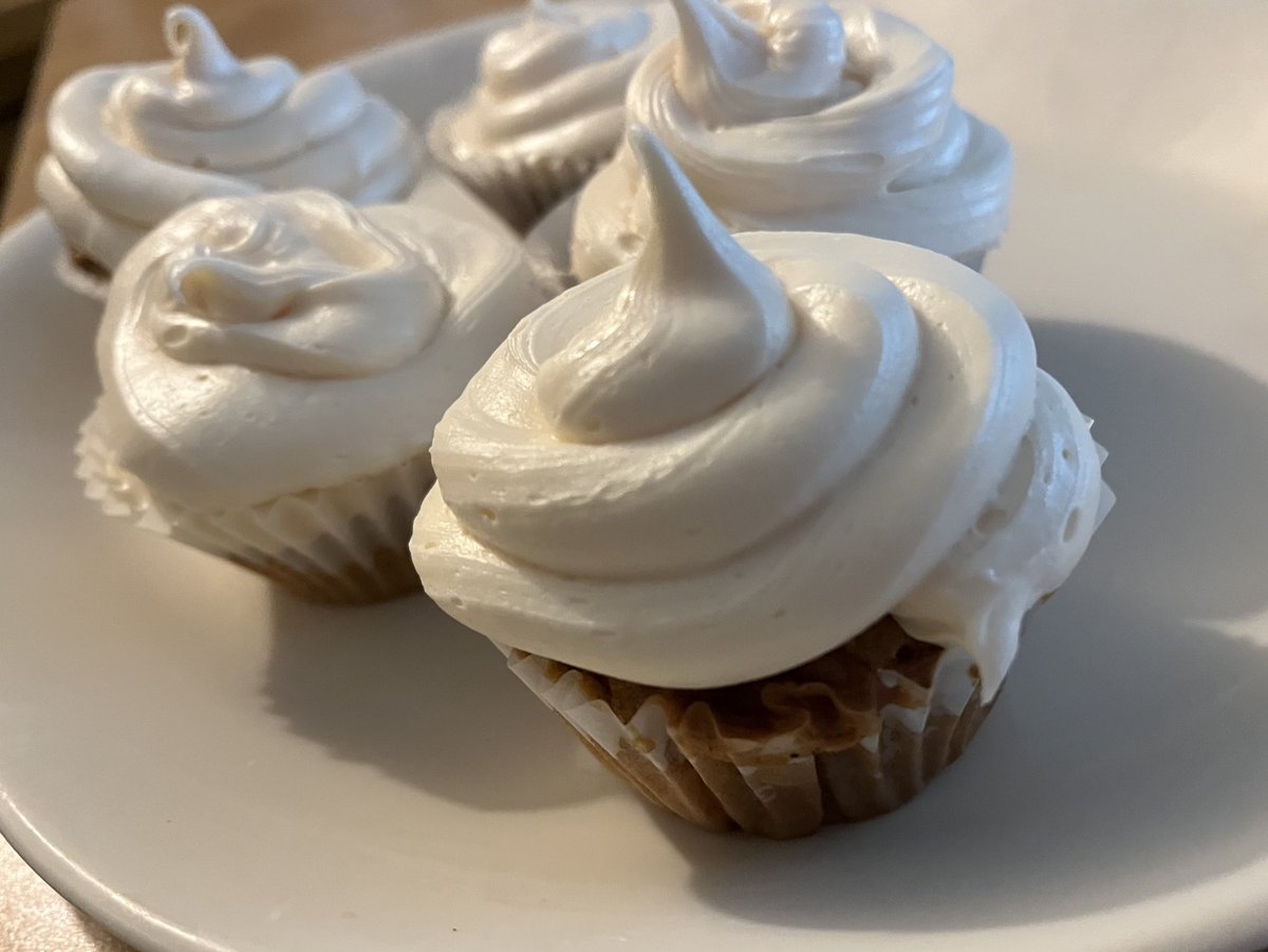 I made my birthday treat to share with all 892 of you… each cupcake has to be split 179 ways! 

They’re carrot cupcakes. 🥕