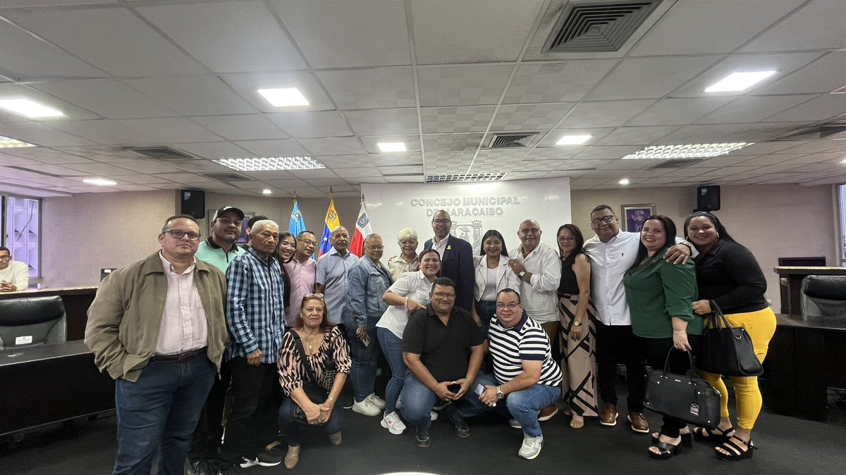 Hoy #16Sep instalamos en el Concejo Municipal de #Maracaibo la Comisión Permanente para la Cultura y Tradición. Como presidente de dicha comisión, reafirmo mi compromiso con la promoción de nuestras raíces y el trabajo junto a las comunidades.