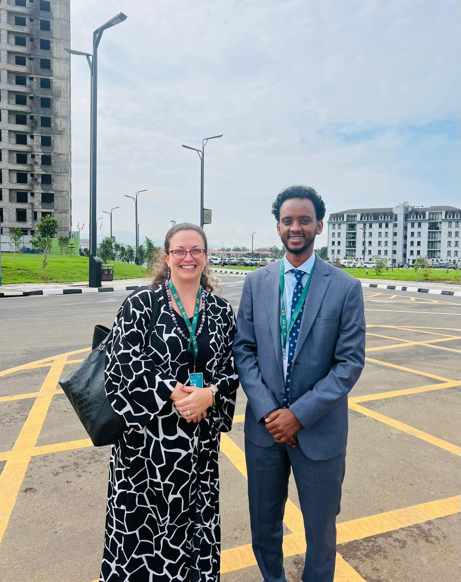 From Freetown 🇸🇱 the 3rd Africa High-Level Forum on South-South Triangular Cooperation to Addis Ababa 🇪🇹 the 2nd Africa Climate Summit the Chaiperson of East Africa Job Center Mohamed Farah met again Katharine Brooks, Partnership Specialist Africa Facility to Support Inclusive