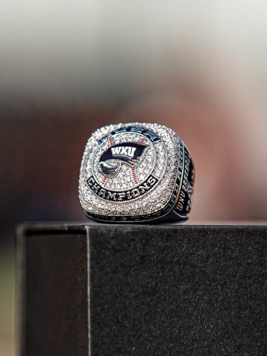 Conference USA rings for winning the C-USA title in baseball have arrived 💍 

(Via <a href="/WKU_Baseball/">WKU Baseball</a>)
