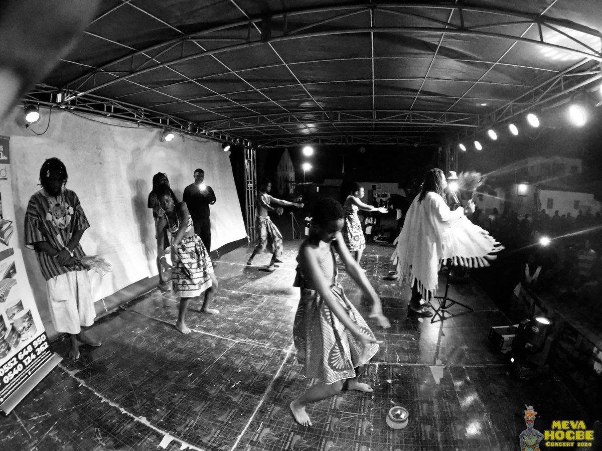 megborna's tweet photo. Last year, MEVA HOGBE 2024 lit the stage with spirit, rhythm, and soul. 

This year, we return even bigger with the MEVA HOGBE Experience 2025: concert, culture, tradition, art and community in one.
But first, let’s rewind to some highlights from 2024…
@mevahogbe https://t.co/xqQUAyweql