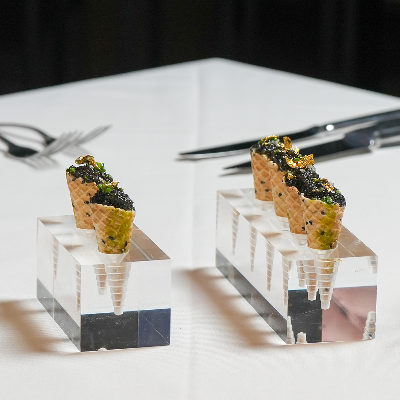 Elevate your evening—Caviar Cones featuring Siberian Osetra, horseradish crème fraîche, and gold leaf elegance. Available in 2 or 4 pieces.

#domsteak #steakhouse