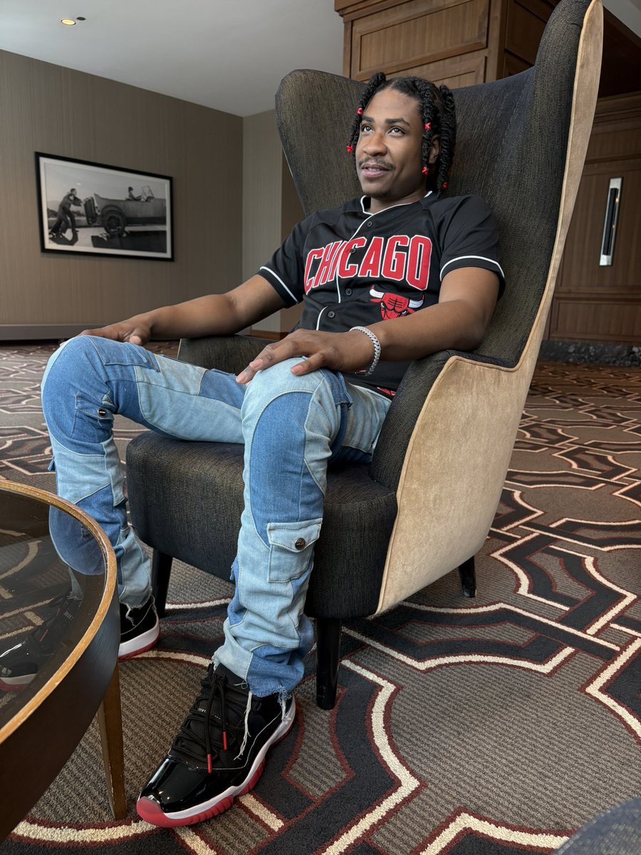 monye147's tweet image. 