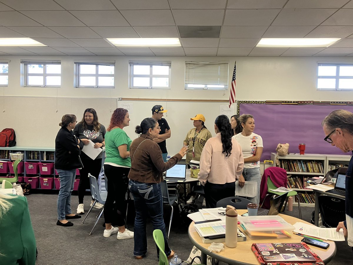 5th grade teachers learned about integrating ELD/SLD standards throughout the instructional day. Putting into practice by participating in Lesson Design. #sbusddreambuilding <a href="/Supt_SBUSD/">Jose A. Espinoza</a> <a href="/SBUSD_NEWS/">SBUSD NEWS</a> <a href="/EMI_SBUSD/">Paola Flores</a> <a href="/Brenda03Robles/">BrendaRobles</a>