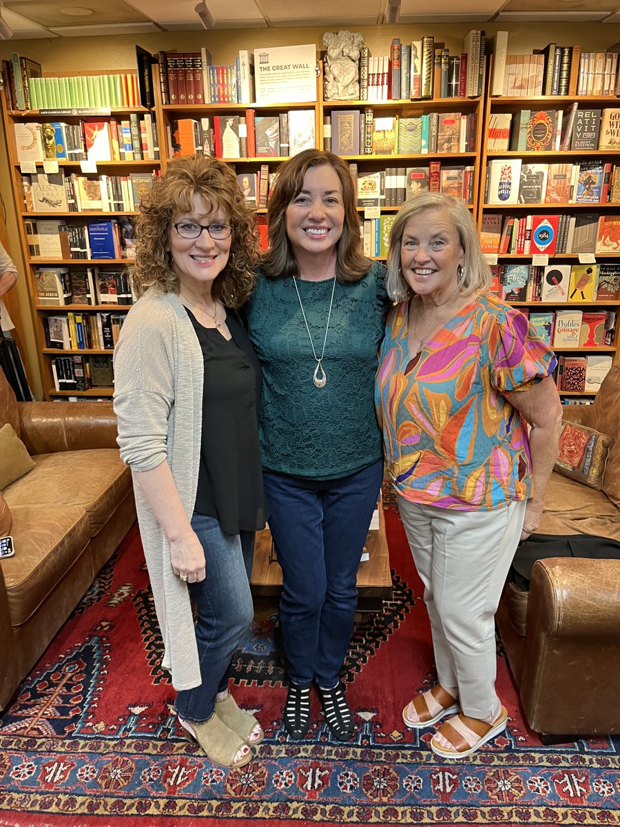 Tamera Alexander tweet media