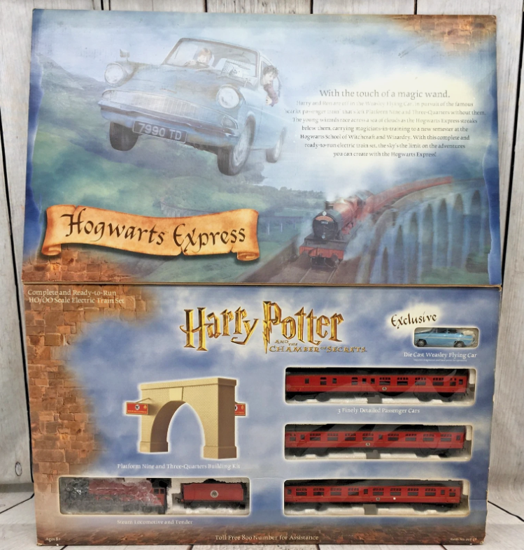 tradepostpawn's tweet image. 🚂✨ All aboard the Hogwarts Express! ✨🚂
Harry Potter train set — complete with exclusive die-cast Weasley flying car! 🧙‍♂️
Perfect for fans &amp;amp; collectors. 🪄 Don’t miss it!
📍 Available now at Trading Post Pawn.
#ShopSmallShopLocal #TradingPostPawn #HarryPotter #HogwartsExpress