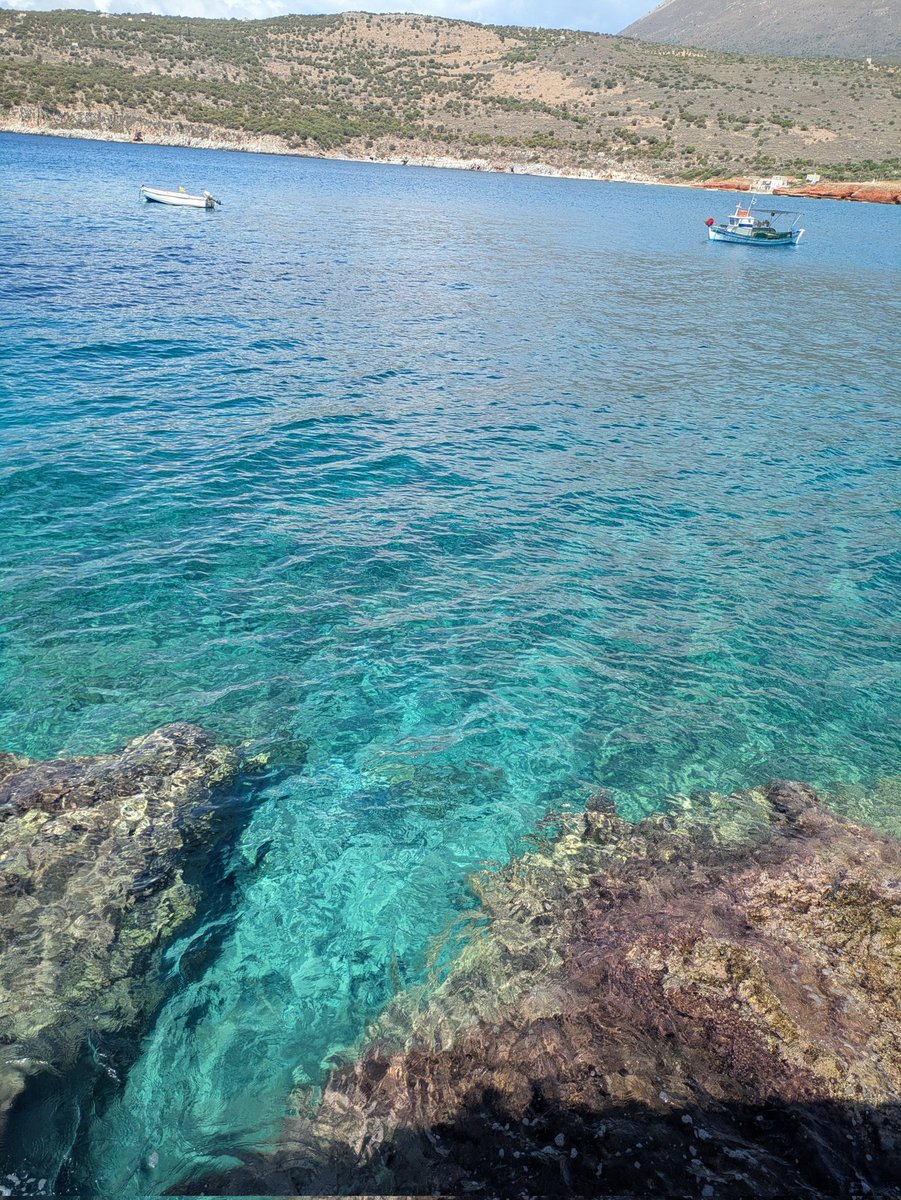 Jitipus's tweet photo. Península de Μάνη https://t.co/bwyrKRWfUz
